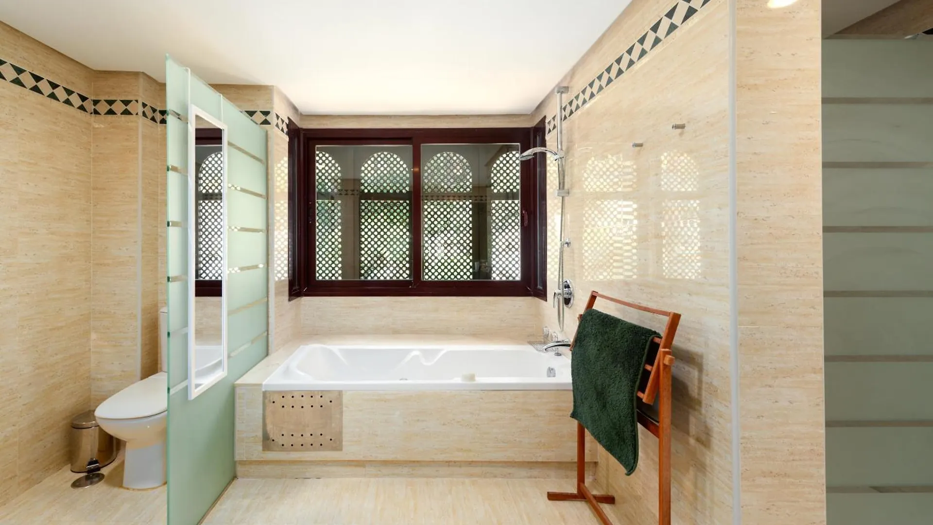民宿 欧赫恩Penthouse El Soto De Marbella公寓