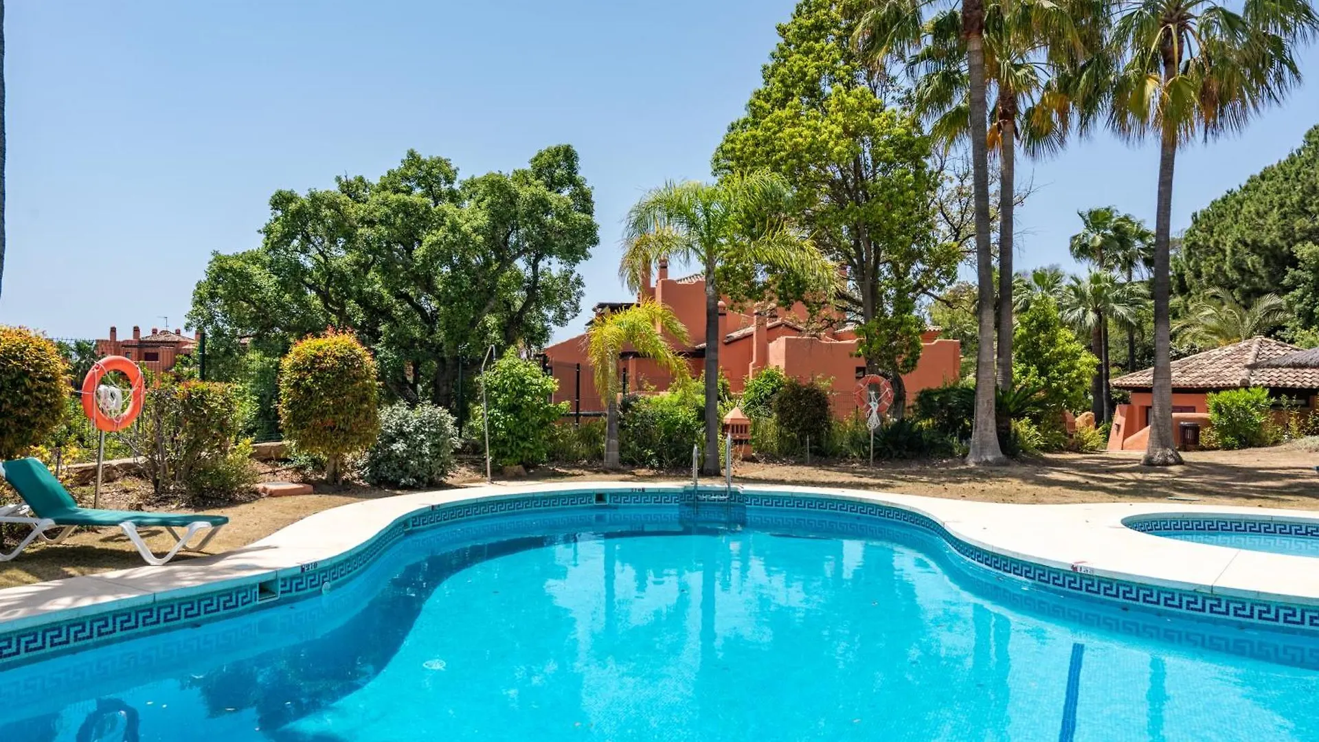 欧赫恩Penthouse El Soto De Marbella公寓